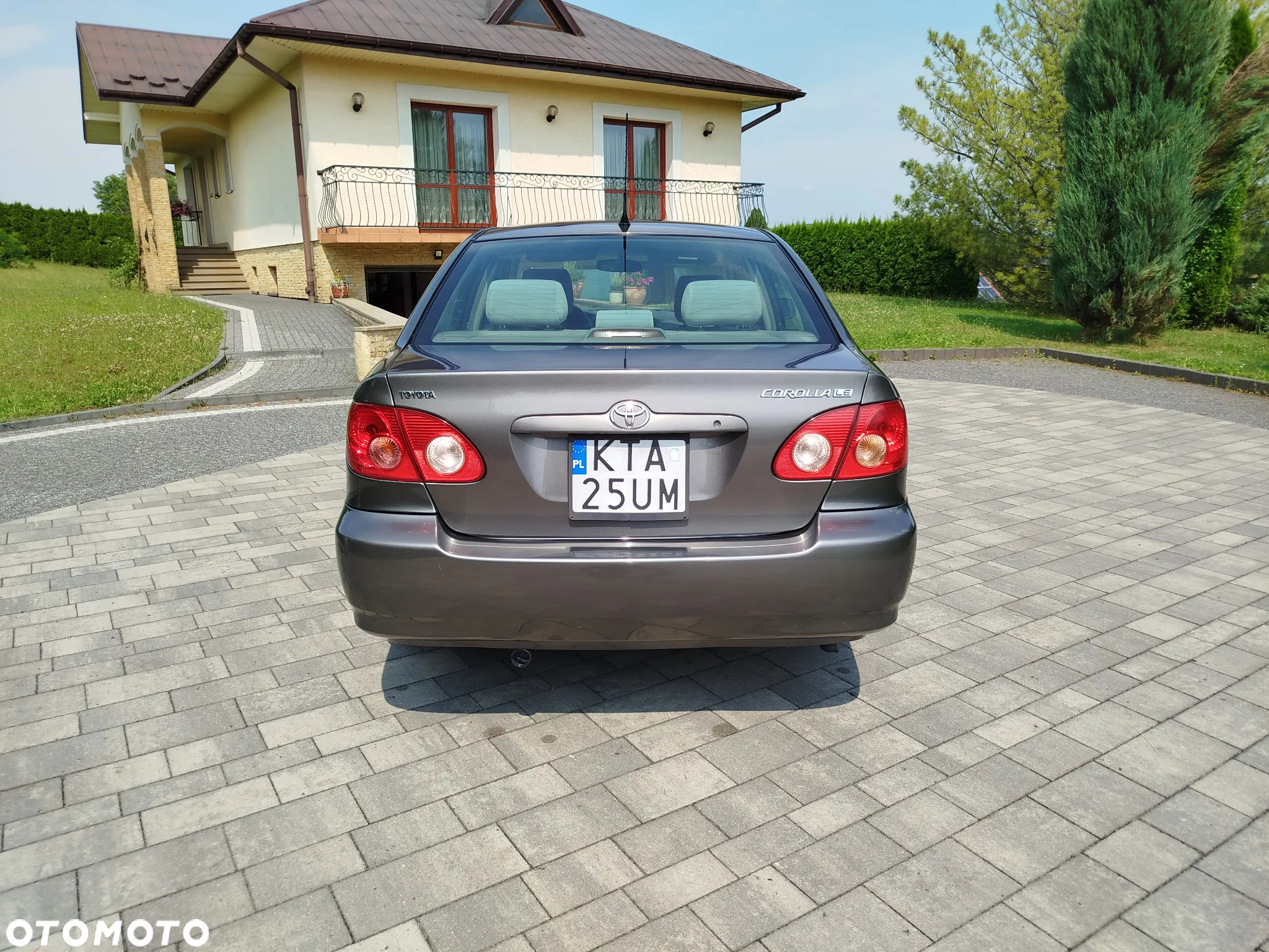 Toyota Corolla 1.8 CE - 4