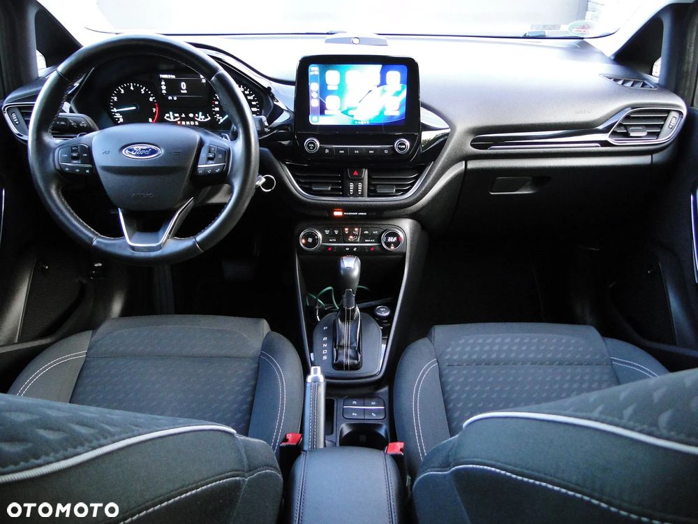 Ford Fiesta 1.0 EcoBoost S&S TITANIUM - 11