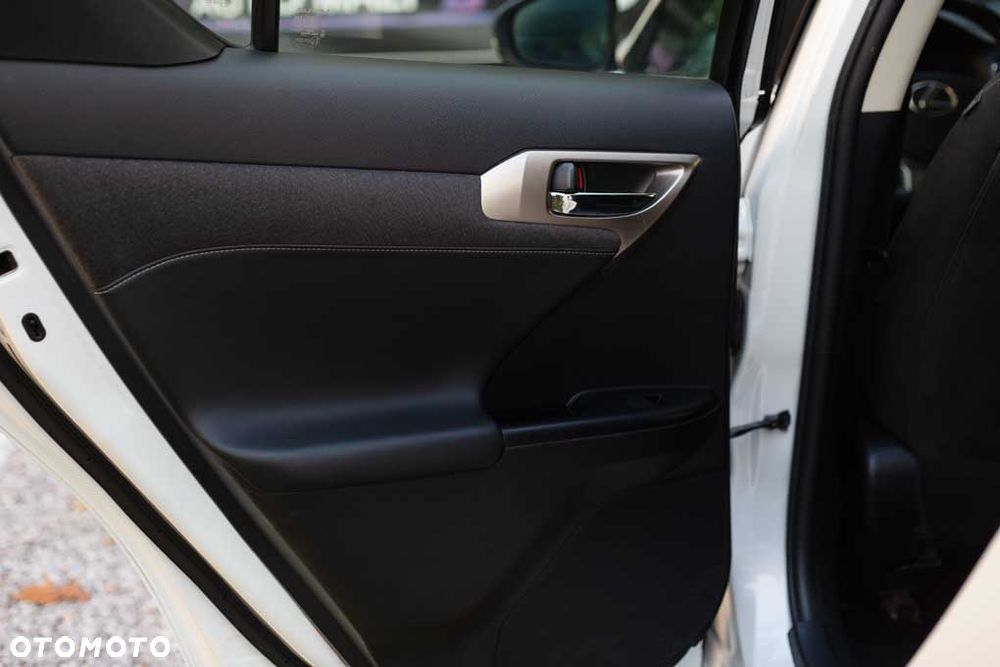 Lexus CT 200h Comfort - 25