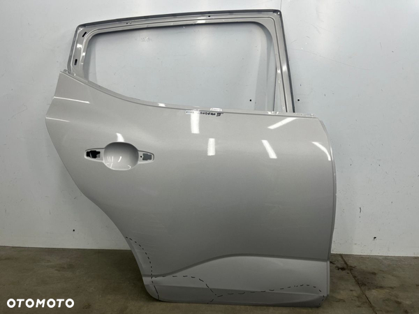 Drzwi Dacia Sandero 3 III Stepway 20r.- prawe tylne prawy tył 822105291R