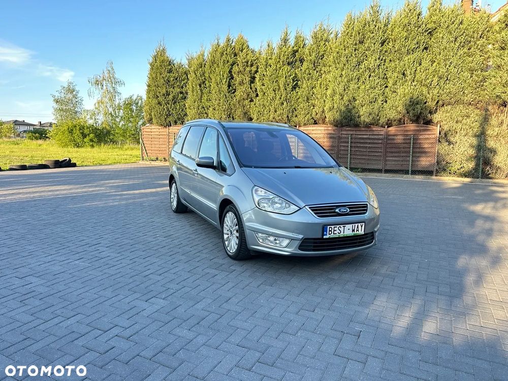 Ford Galaxy 2.0 TDCi Ambiente - 12