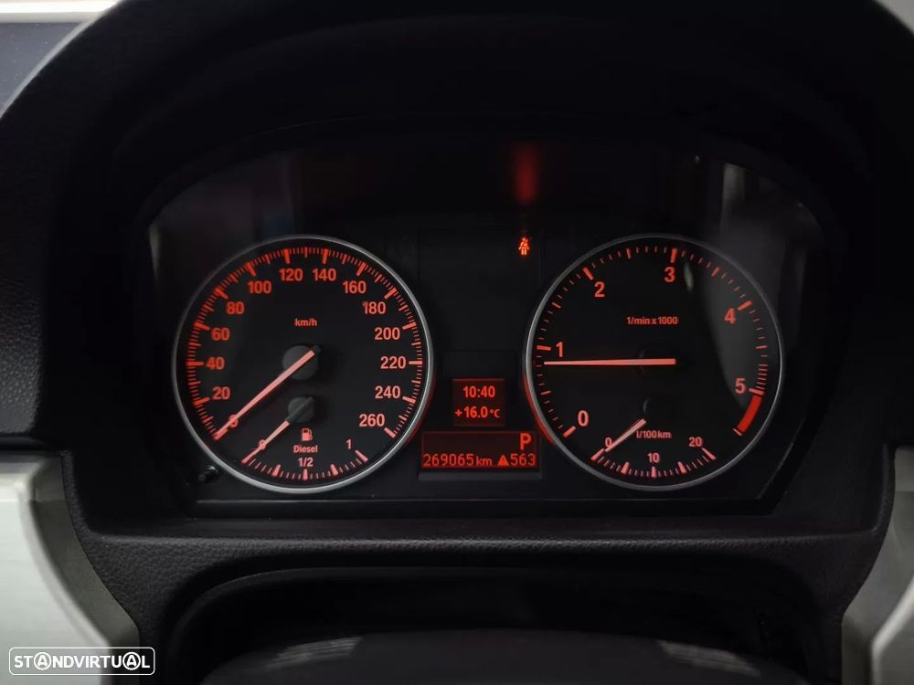 BMW 320 d DPF Aut. M Sport Edition - 29