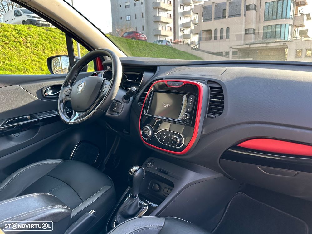 Renault Captur dCi 90 EDC Helly Hansen - 39