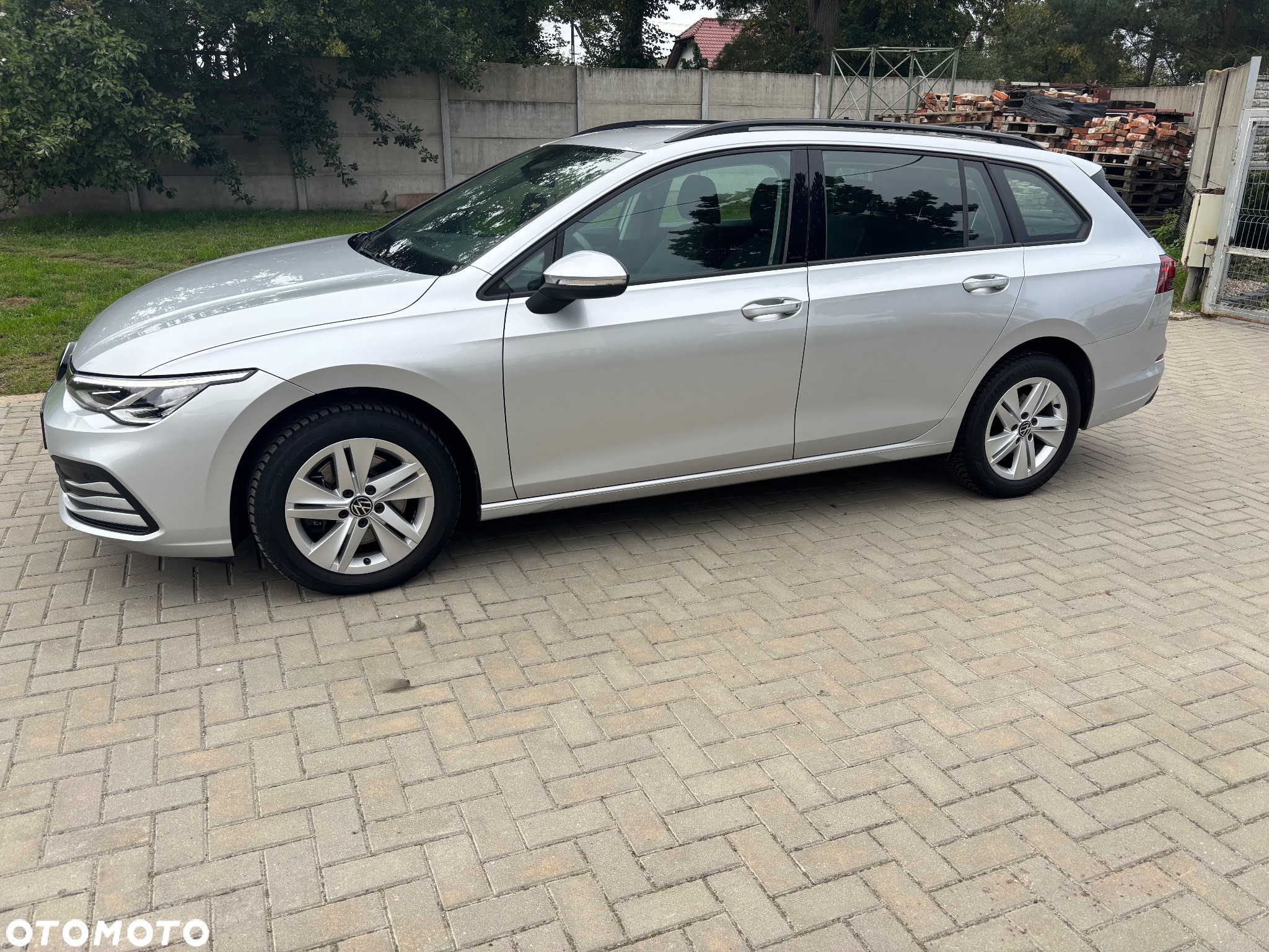Volkswagen Golf 2.0 TDI SCR Life - 5