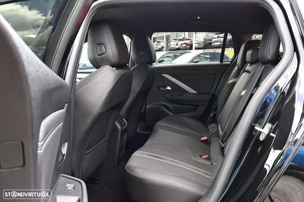 Opel Astra Sports Tourer 1.2 T Hybrid GS eDCT - 20