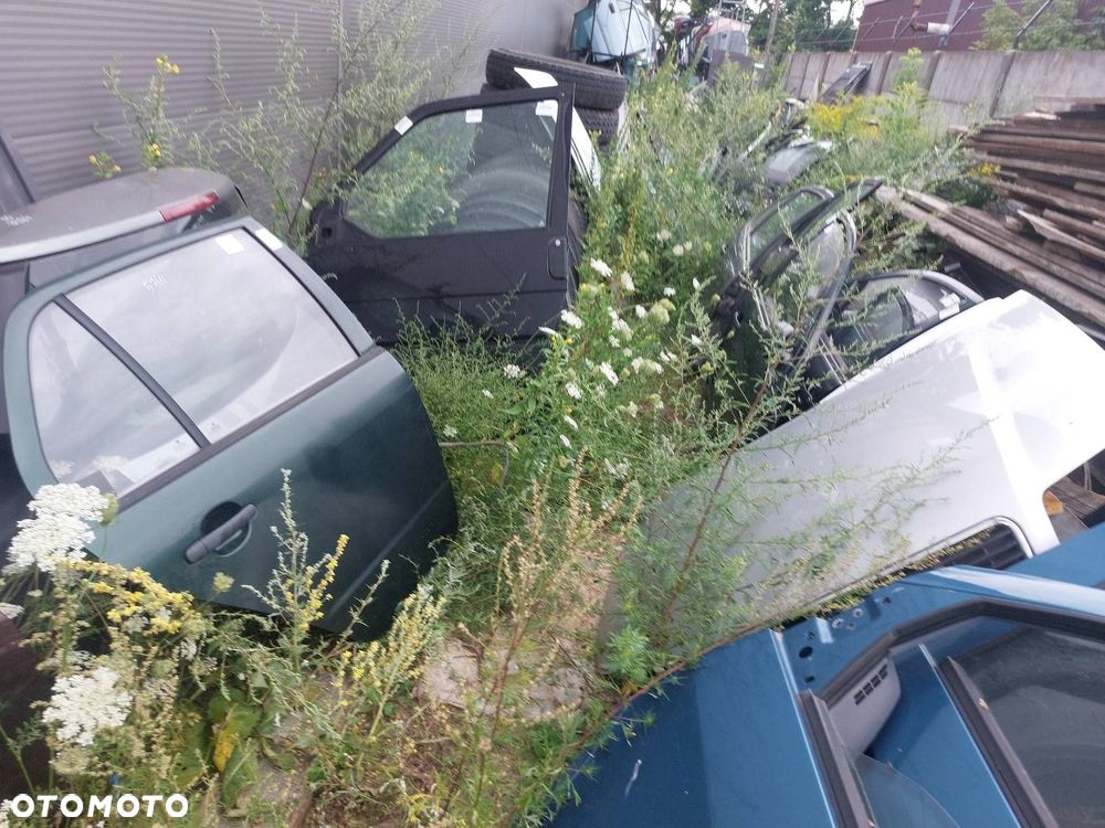 DRZWI KOMPLETNE PRAWY PRZÓD SKODA FABIA I 9570 - 5