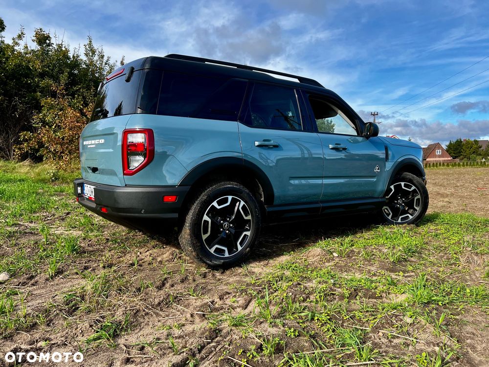 Ford Bronco - 6