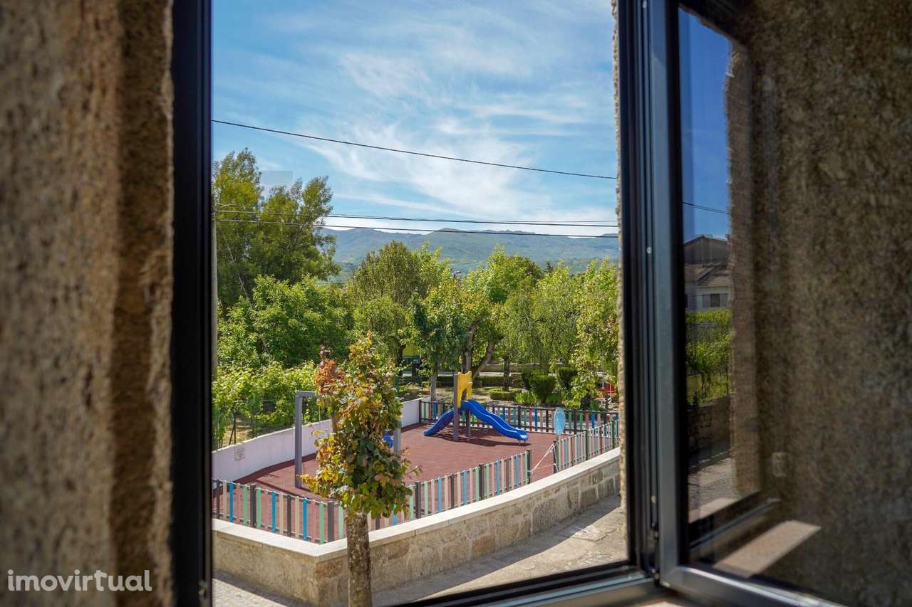 Refúgio de Luxo na Serra da Estrela – Moradia T6  | Totalmente Remodel - Grande imagem: 3/27