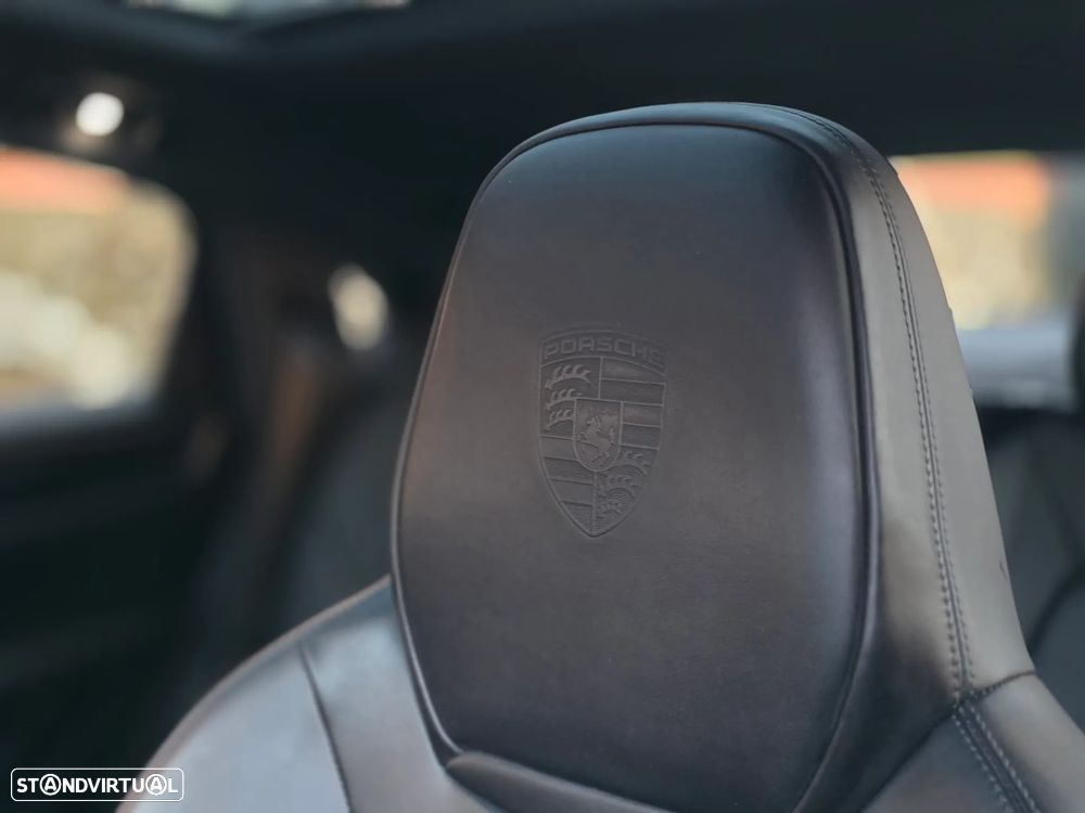 Porsche Cayenne E-Hybrid Tiptronic S Platinum Edition - 17