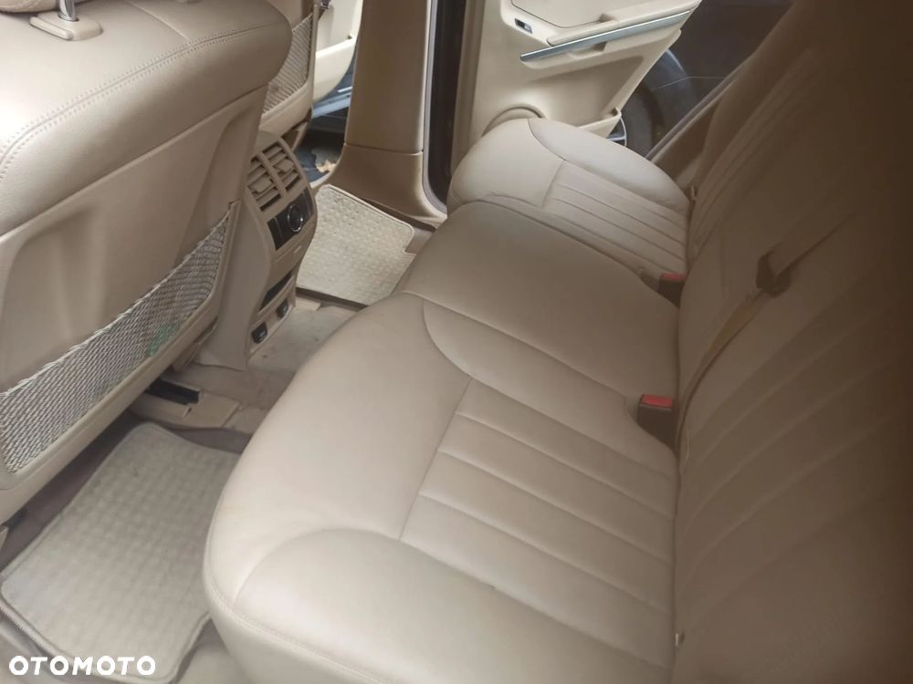 Mercedes-Benz ML 350 4-Matic - 4