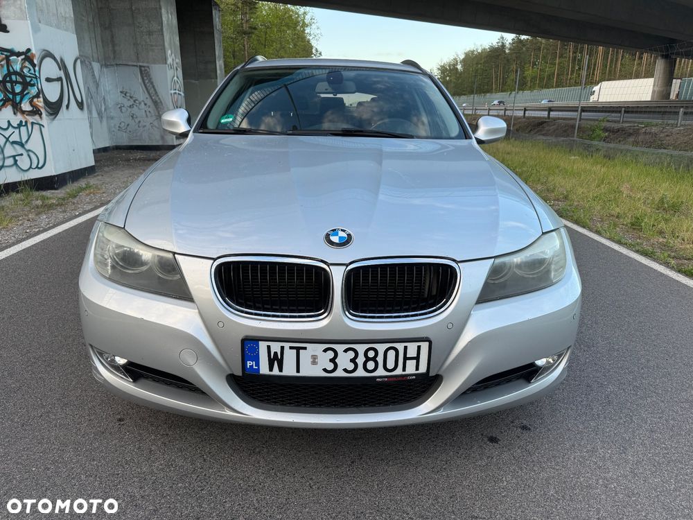 BMW Seria 3 320d DPF Edition Exclusive - 10