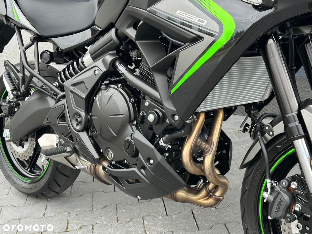 Kawasaki Versys 650 - 18