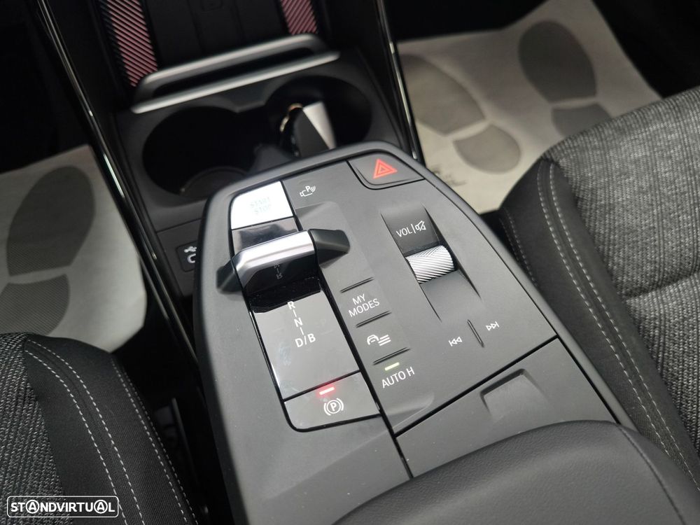 BMW iX1 xDrive30 - 17