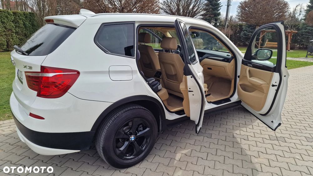 BMW X3 xDrive28i - 9