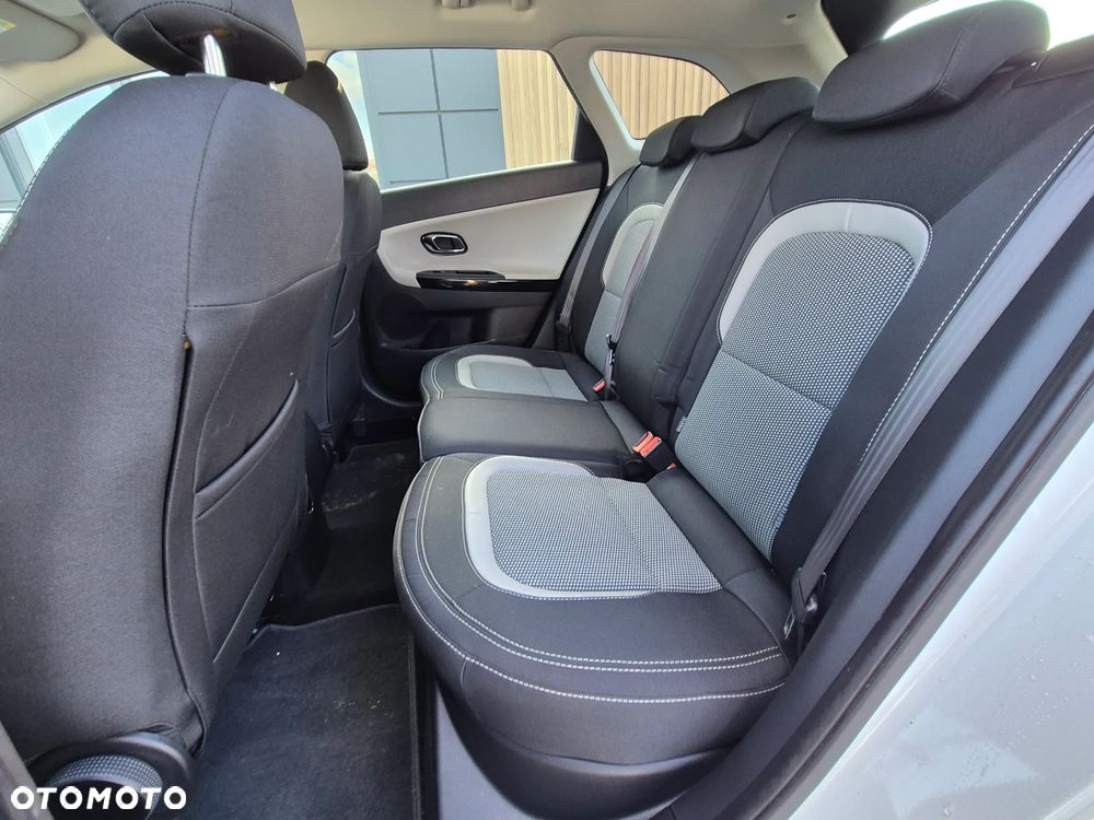 Kia Ceed 1.6 CRDi 128 Platinum Edition - 27