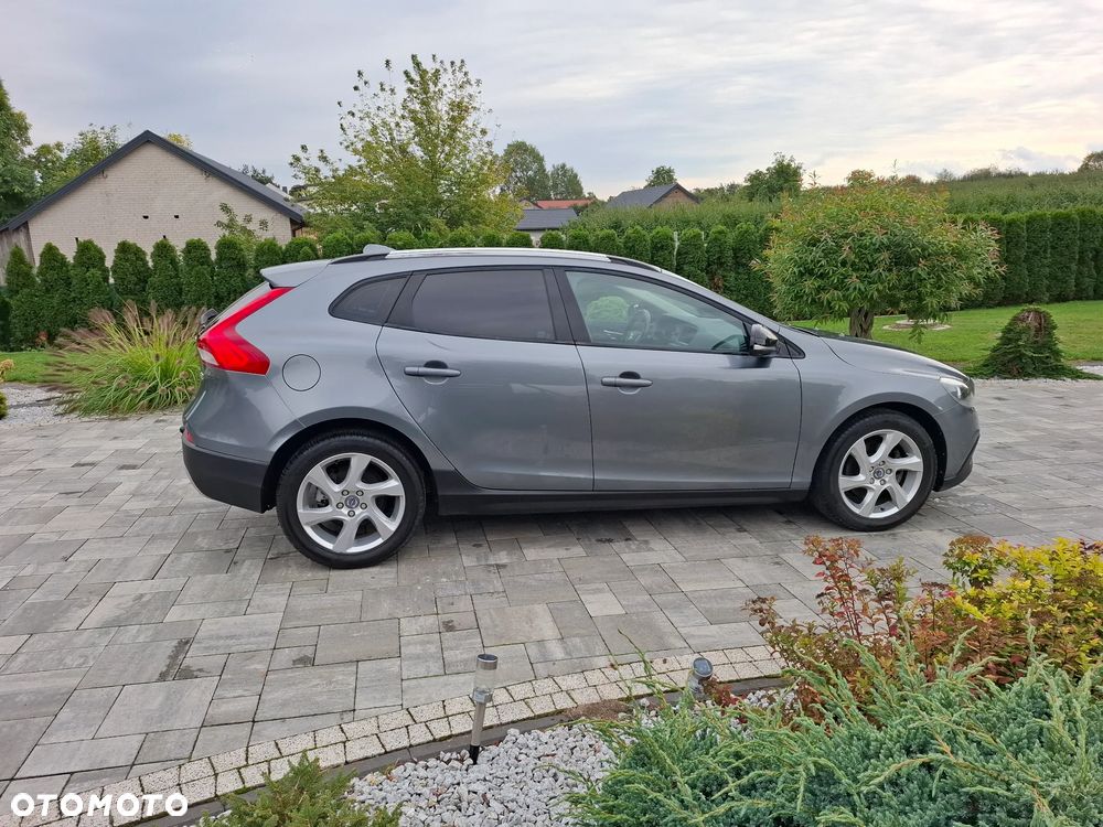 Volvo V40 Cross Country D2 You - 11