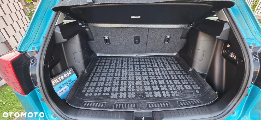 Suzuki Vitara 1.4 Boosterjet SHVS Premium 2WD - 11