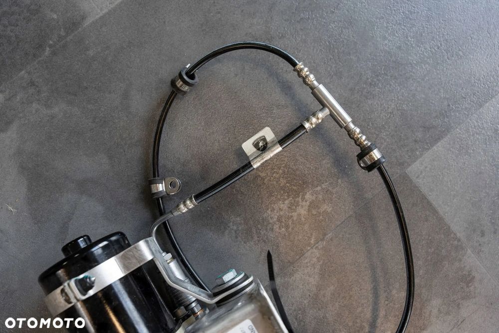 ORYGINALNY ZESPÓŁ POMPY HYDRAULICZNEJ OEM DO LAMBORGHINI AVENTADOR S - 6