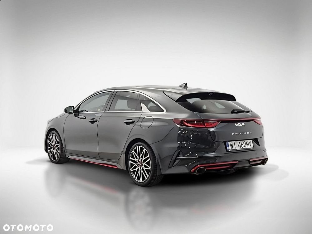 Kia ProCeed 1.6 T-GDI GT DCT - 3