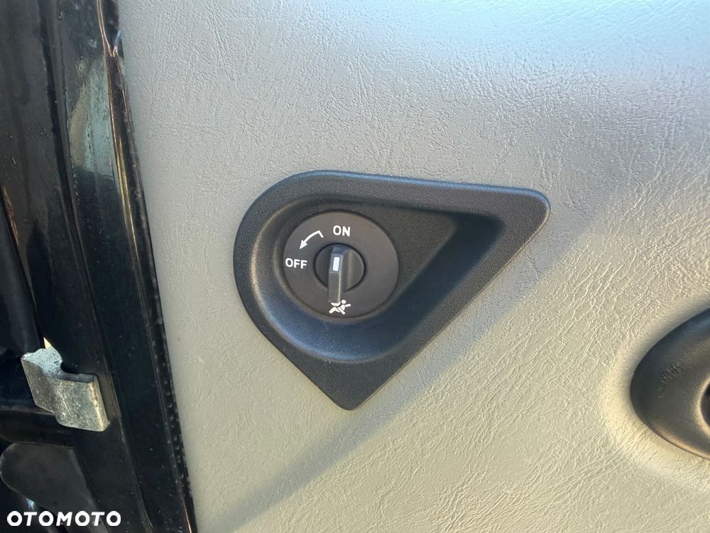 Renault Trafic - 29