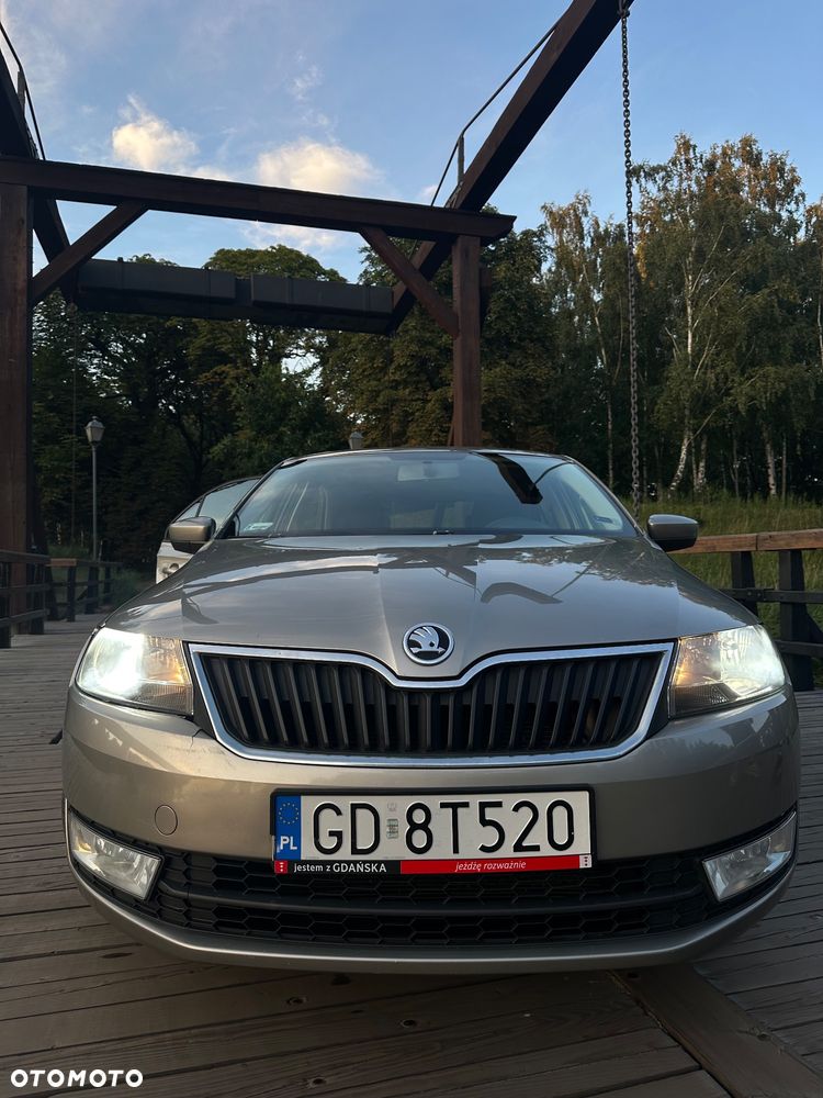 Skoda RAPID 1.2 TSI Ambition - 20