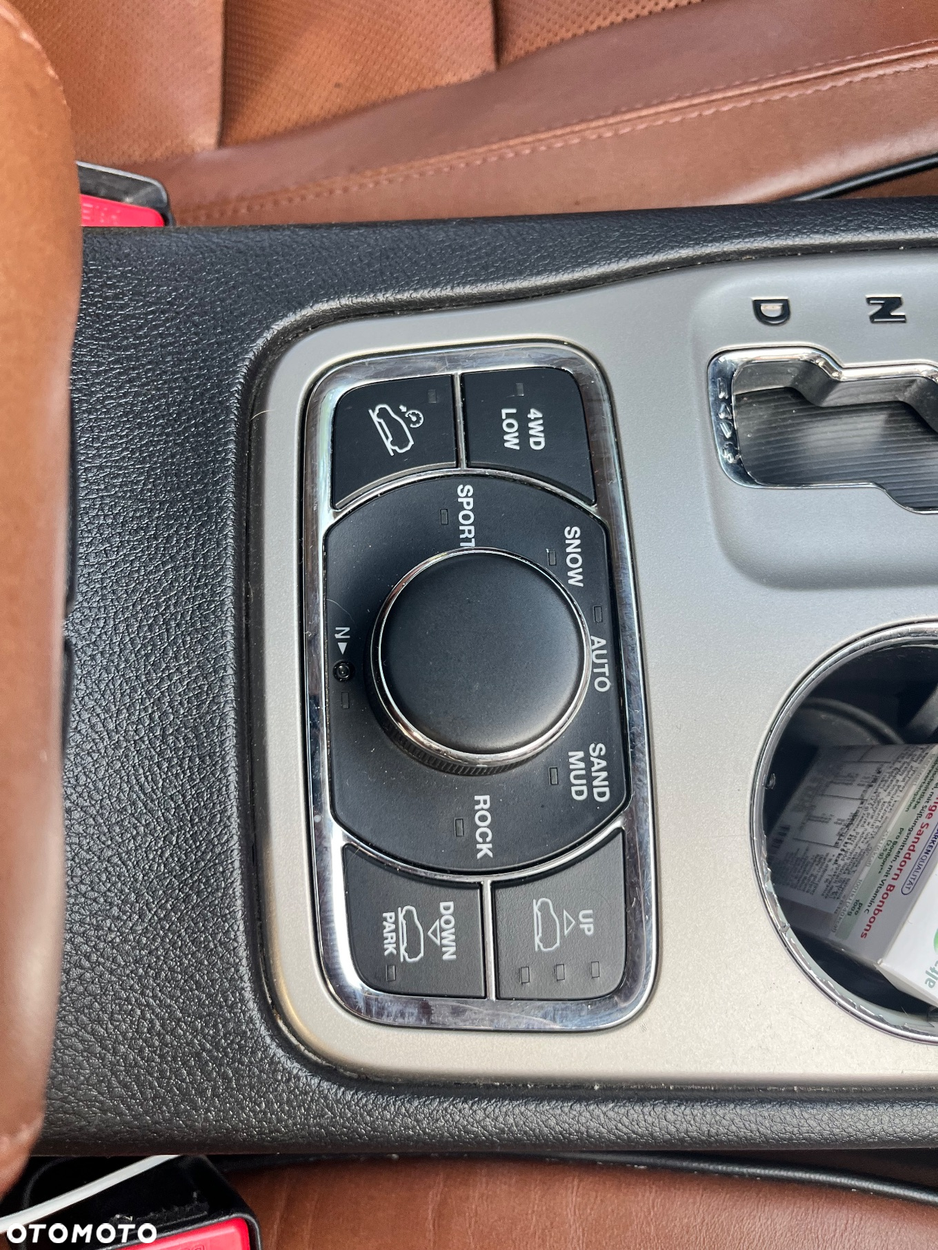 Jeep Grand Cherokee 5.7 V8 HEMI 4WD Automatik Overland - 40