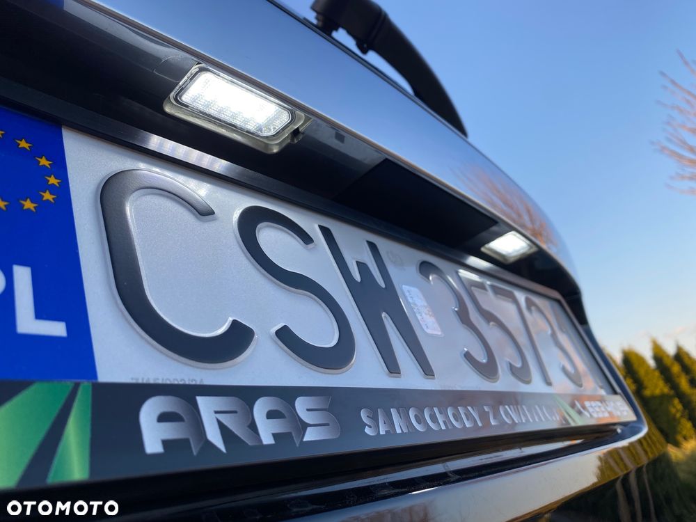 Ford S-Max 2.0 EcoBlue Titanium - 23