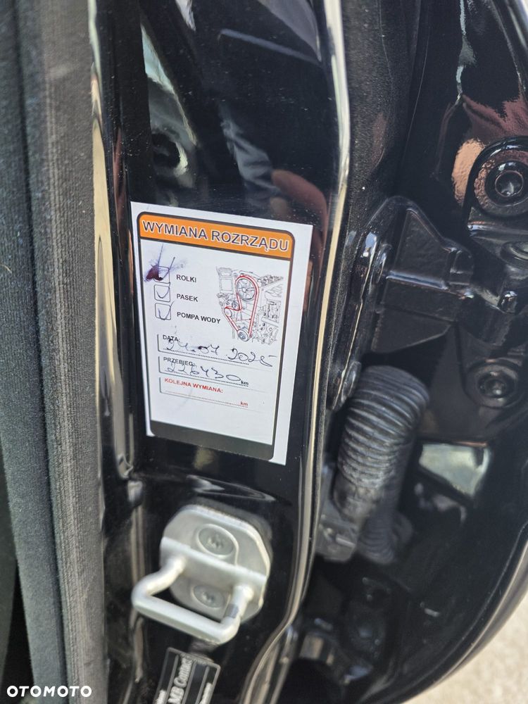 Mercedes-Benz Klasa C 220 (BlueTEC) d 7G-TRONIC - 21