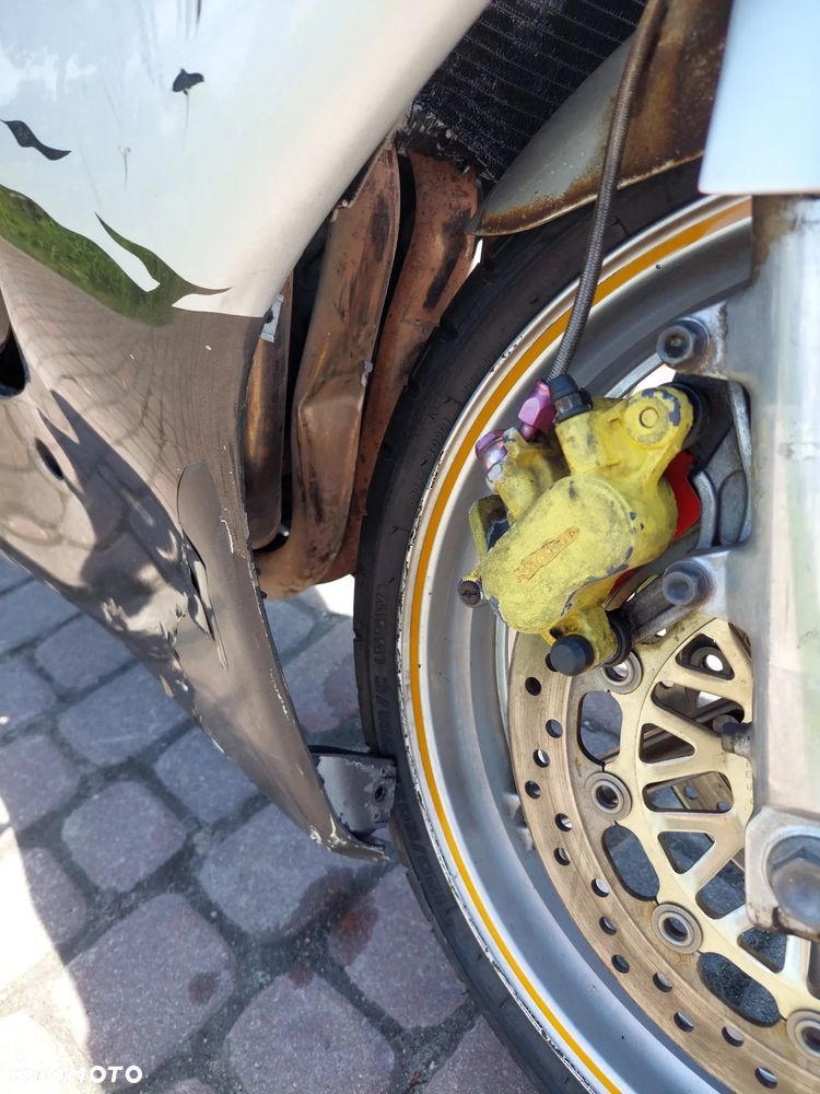 Honda CBR - 12