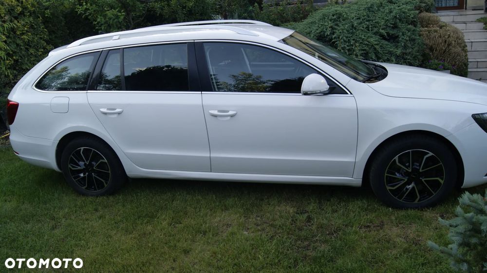 Skoda Superb 2.0 TDI Ambition - 5