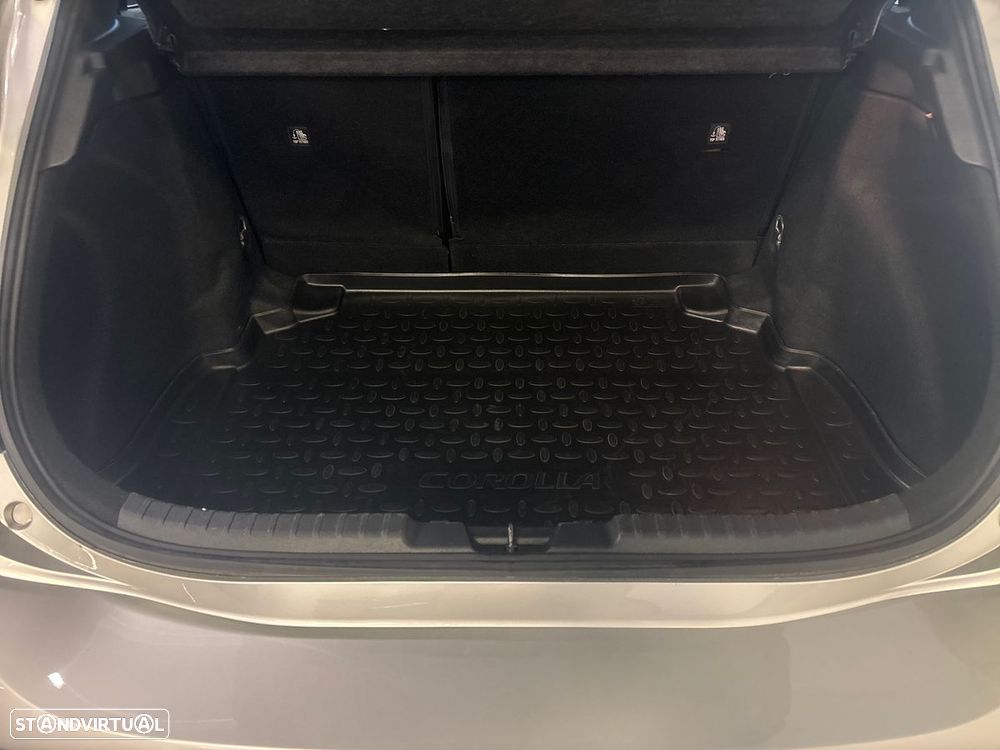 Toyota Corolla - 6