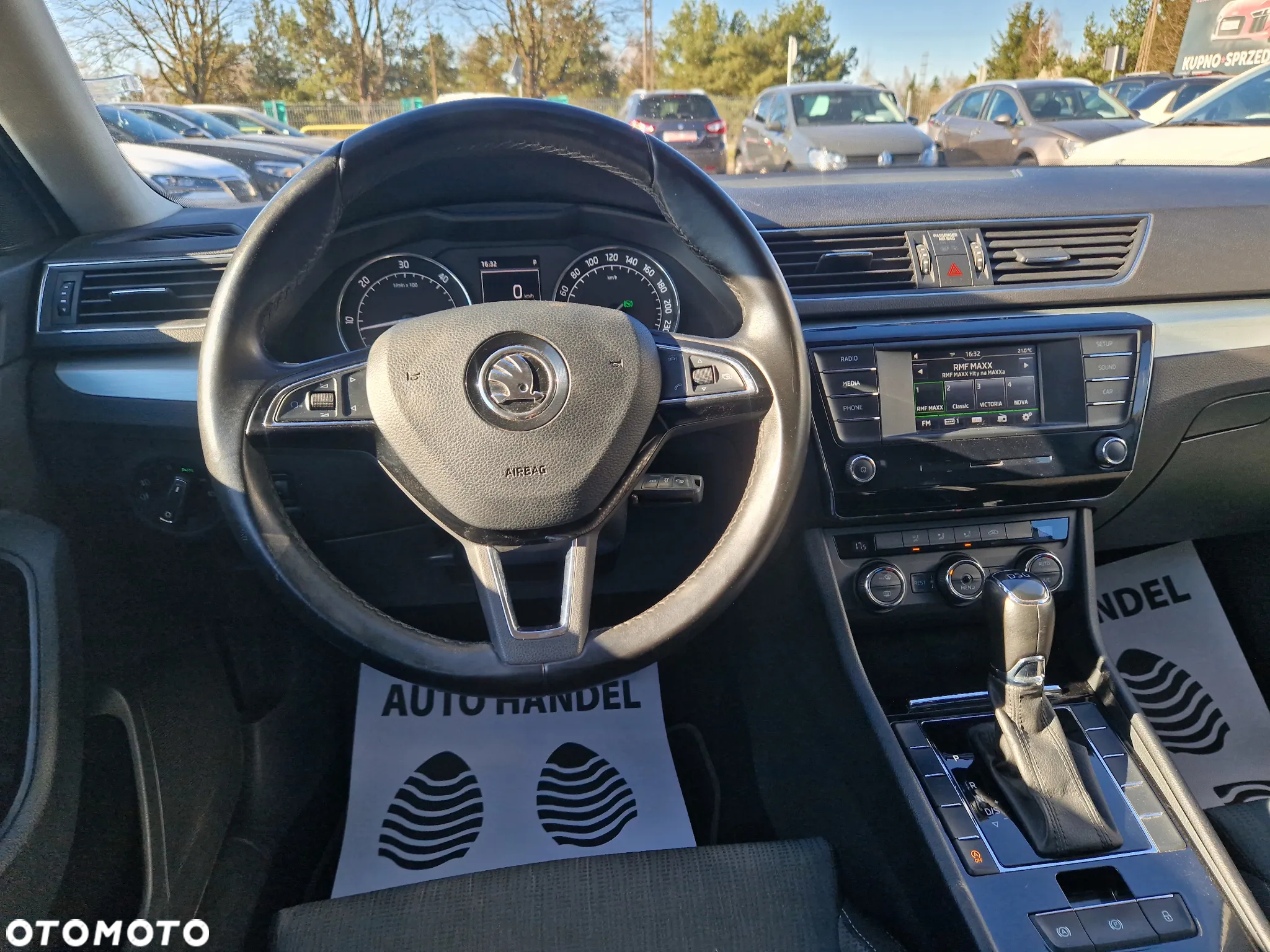 Skoda Superb 2.0 TDI DSG Ambition - 12