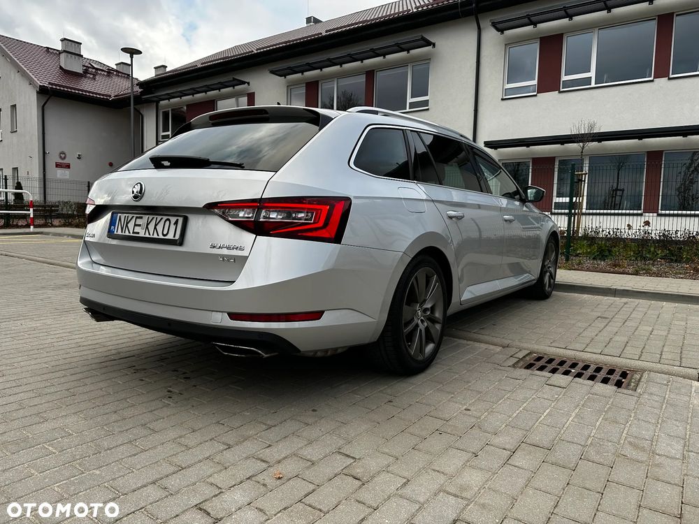 Skoda Superb 2.0 TSI 4x4 L&K DSG - 5