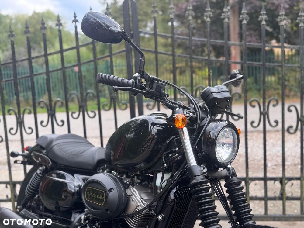 Hyosung GV - 11