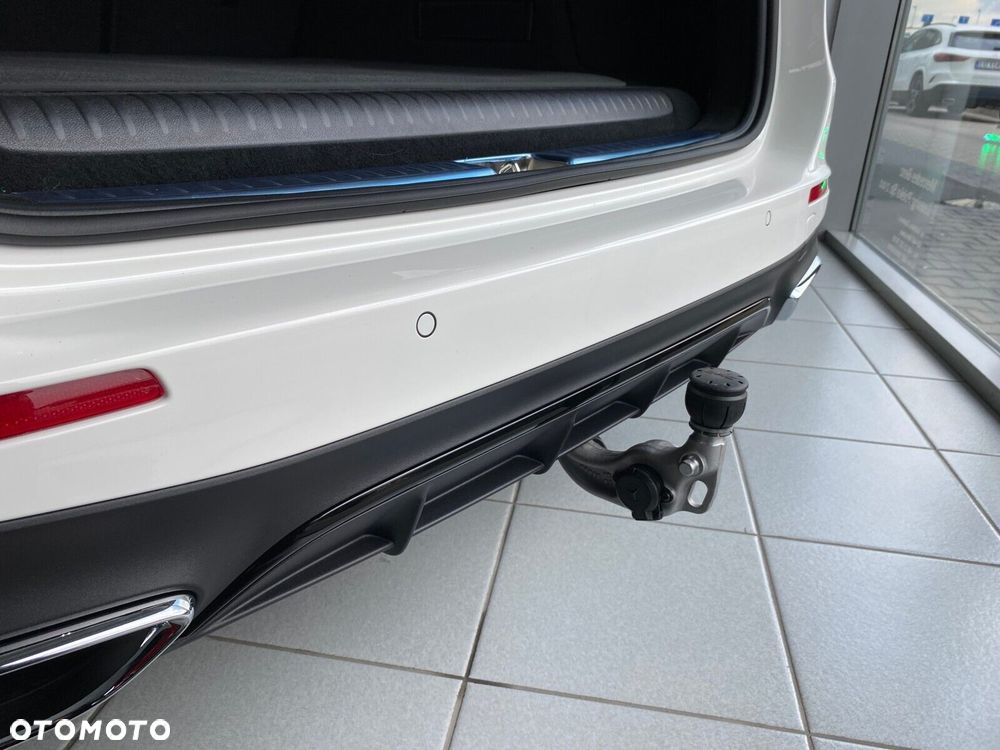 Mercedes-Benz Klasa E - 24