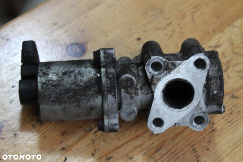 ZAWÓR EGR AVENSIS T25 AURIS COROLLA VERSO 2.0 2.2 D4D 1AD 2AD D-CAT 25620-0R010 - 7