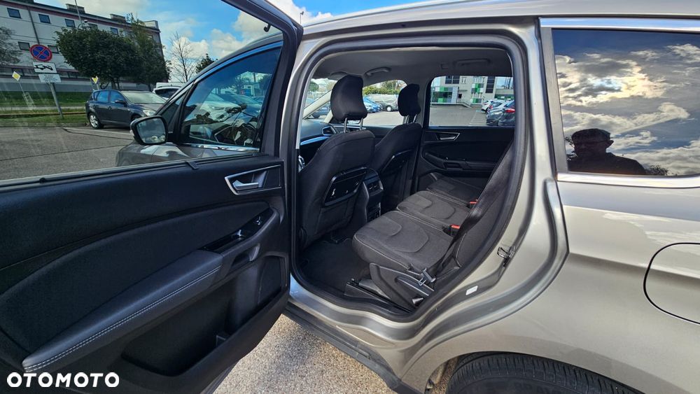 Ford S-Max 2.0 TDCi Titanium PowerShift - 8