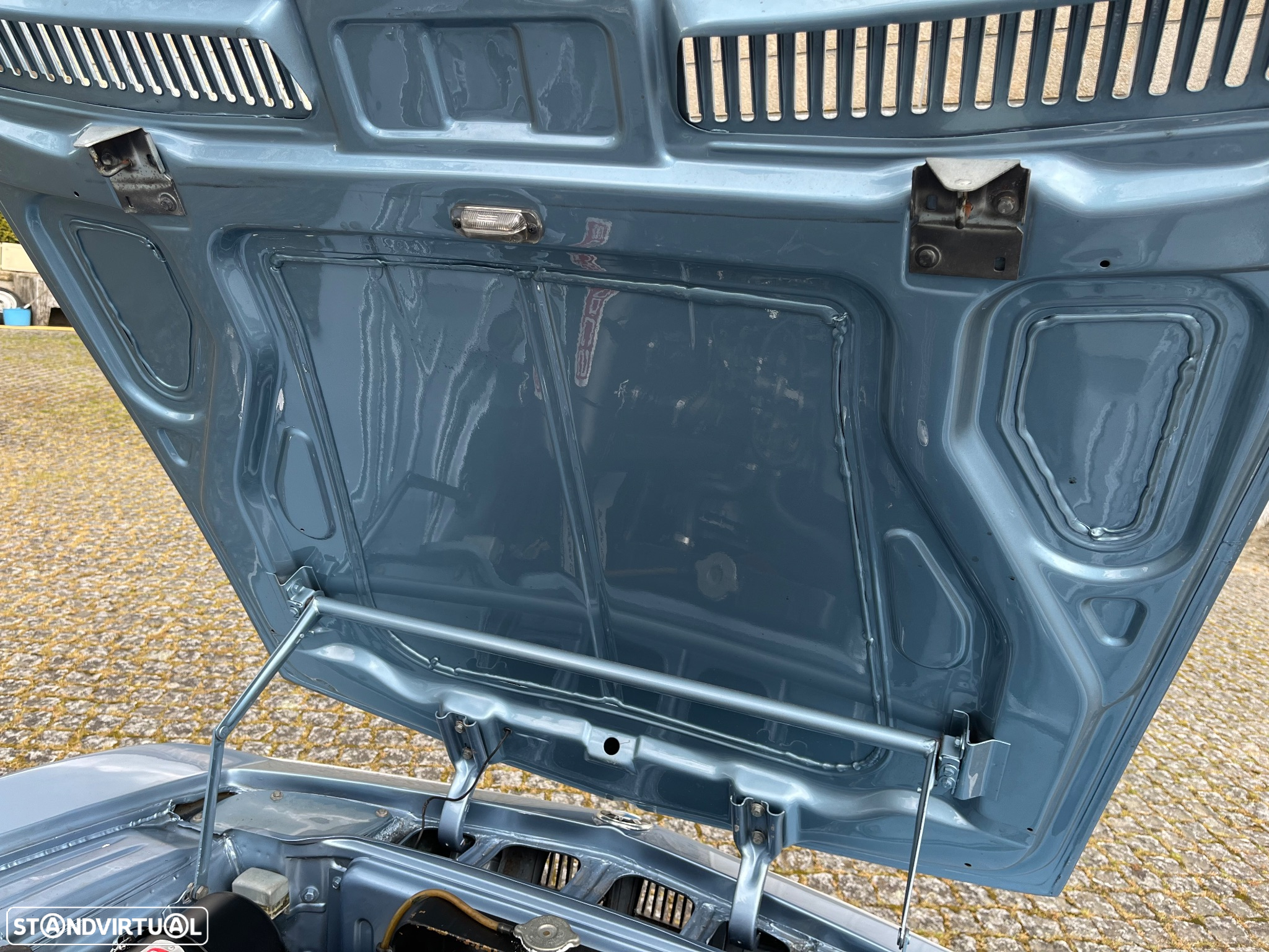 BMW 2000 - 15