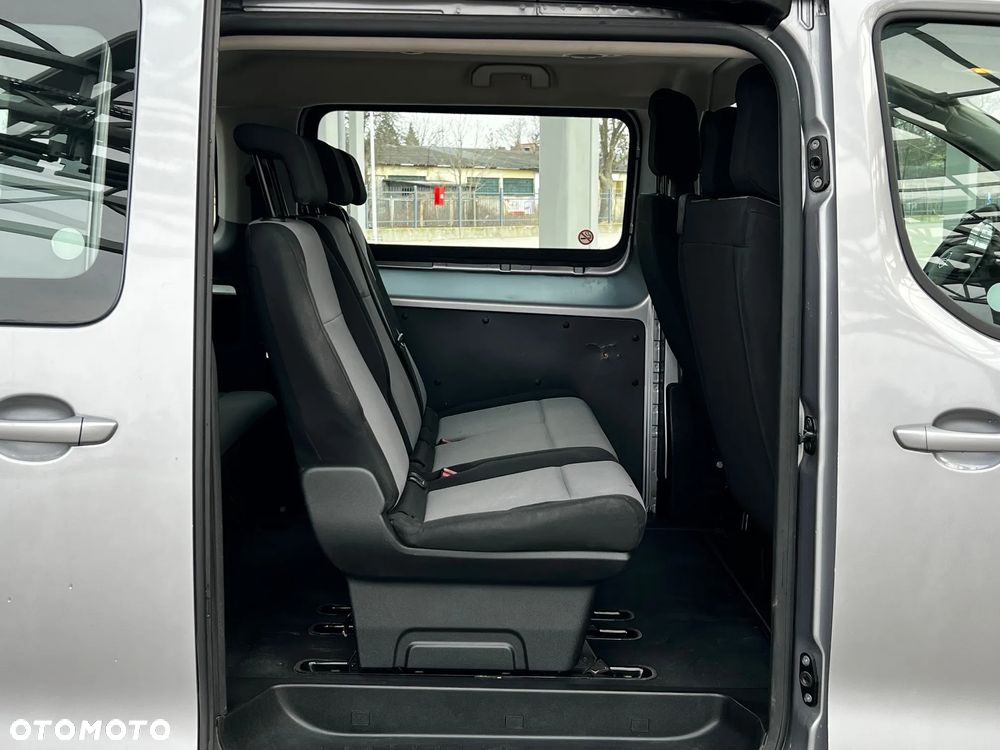 Opel Vivaro Kombi Long 3,1t Enjoy - 11