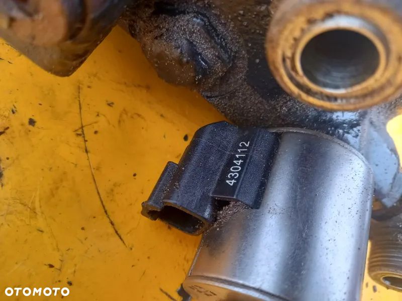 Zawór amortyzacji przedniej osi New Holland T6.155 - 3