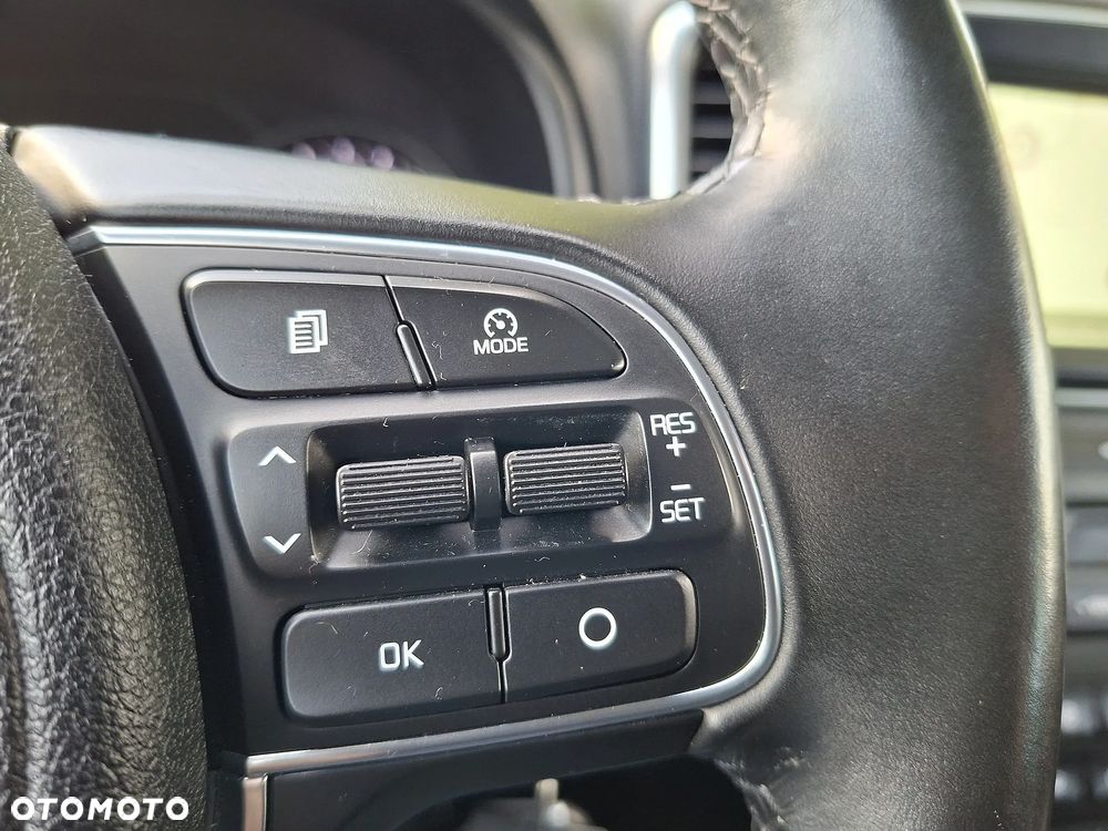 Kia Sportage - 12
