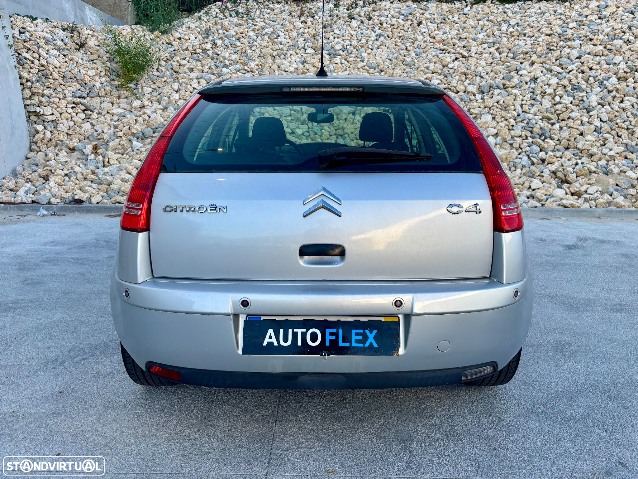Citroën C4 1.6 HDi SX - 17