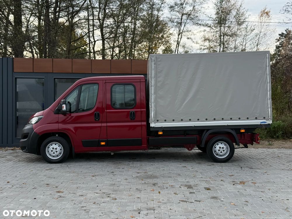 Peugeot Boxer 2.2 HDI / 123.900KM 2020R / Doka Brygadówka Podwójna Kabina 7-osobowa / Bezwypadkowa - 14