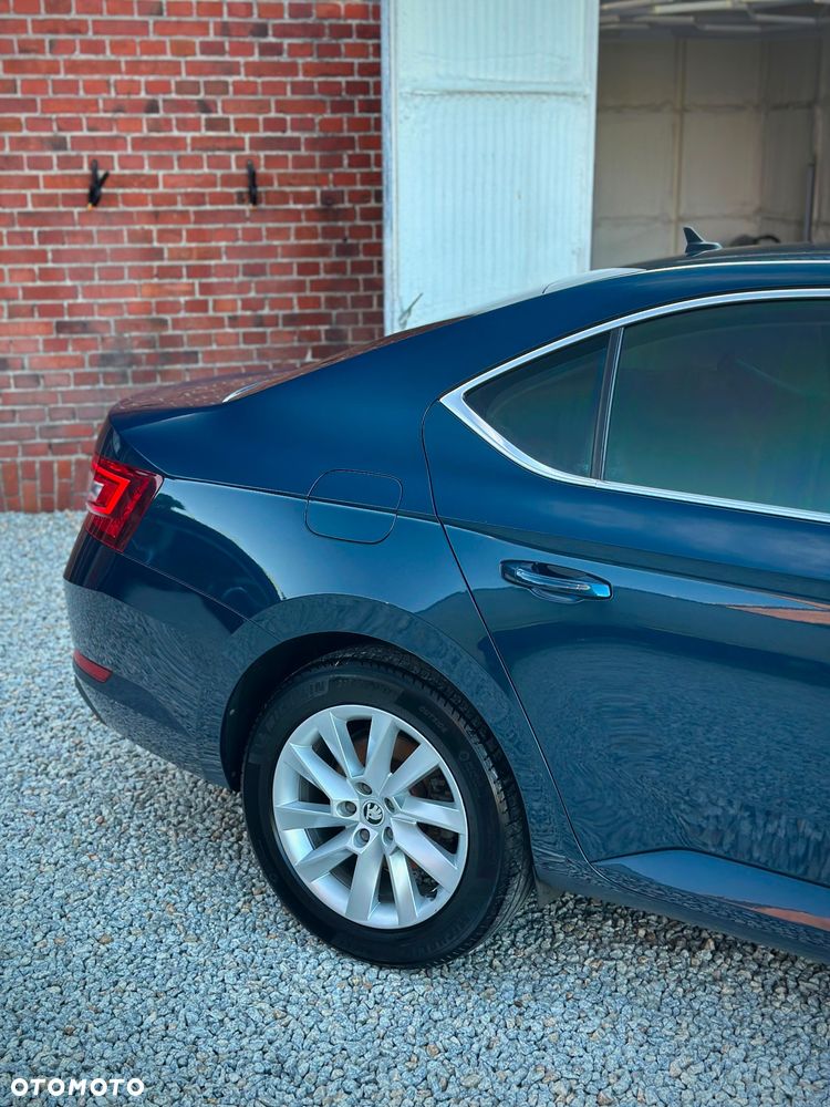 Skoda Superb 1.5 TSI ACT Style - 18
