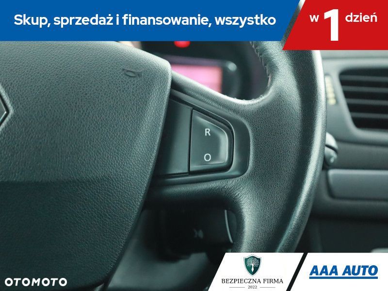 Renault Megane - 18