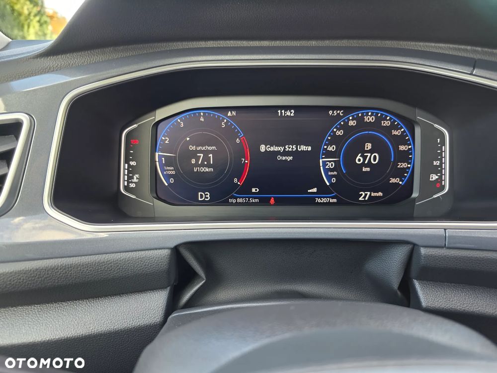 Volkswagen T-Roc - 19