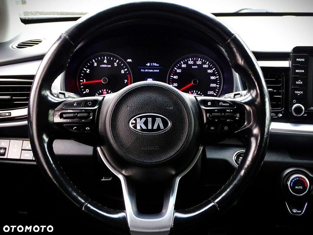 Kia Stonic 1.0 T-GDI 120 Platinum Edition - 27
