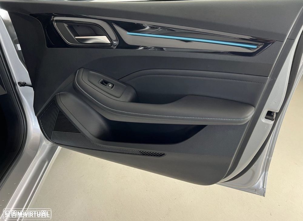 MG MG5 5 Maximal Comfort - 18