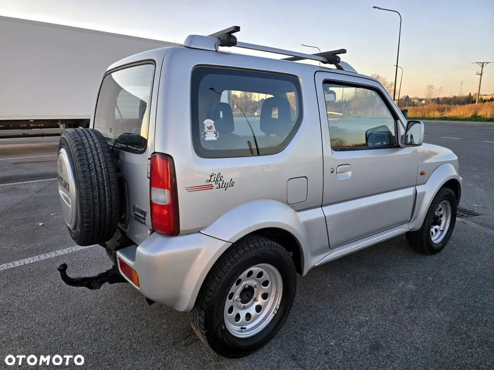 Suzuki Jimny Comfort Lifestyle - 37