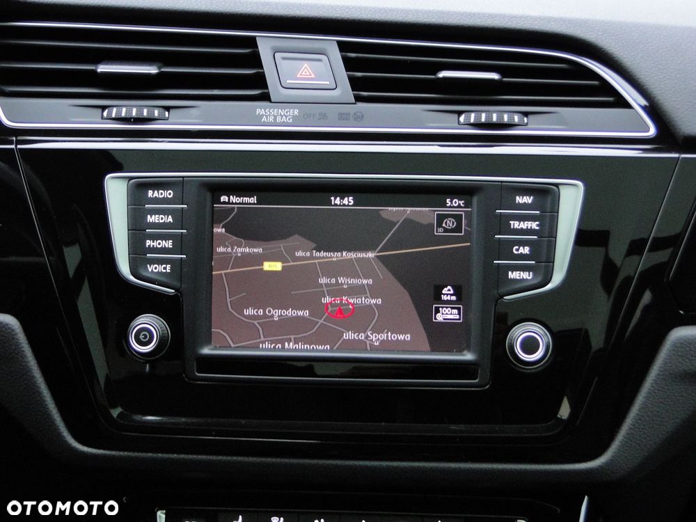 Volkswagen Touran 1.4 TSI (BlueMotion Technology) Highline - 32